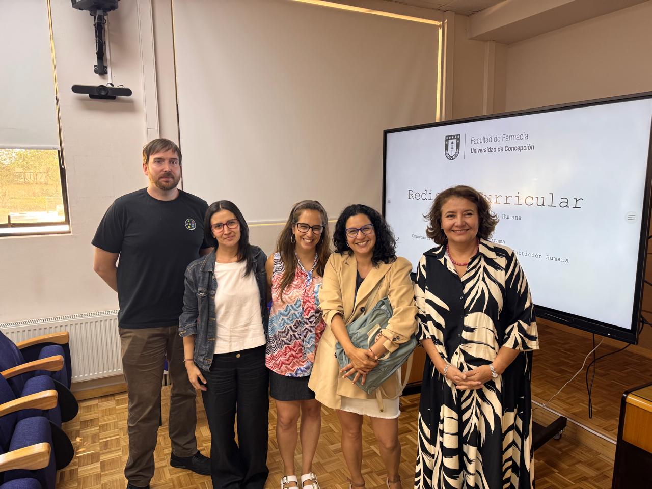 Magíster en Nutrición Humana avanza en el rediseño de su plan de estudios