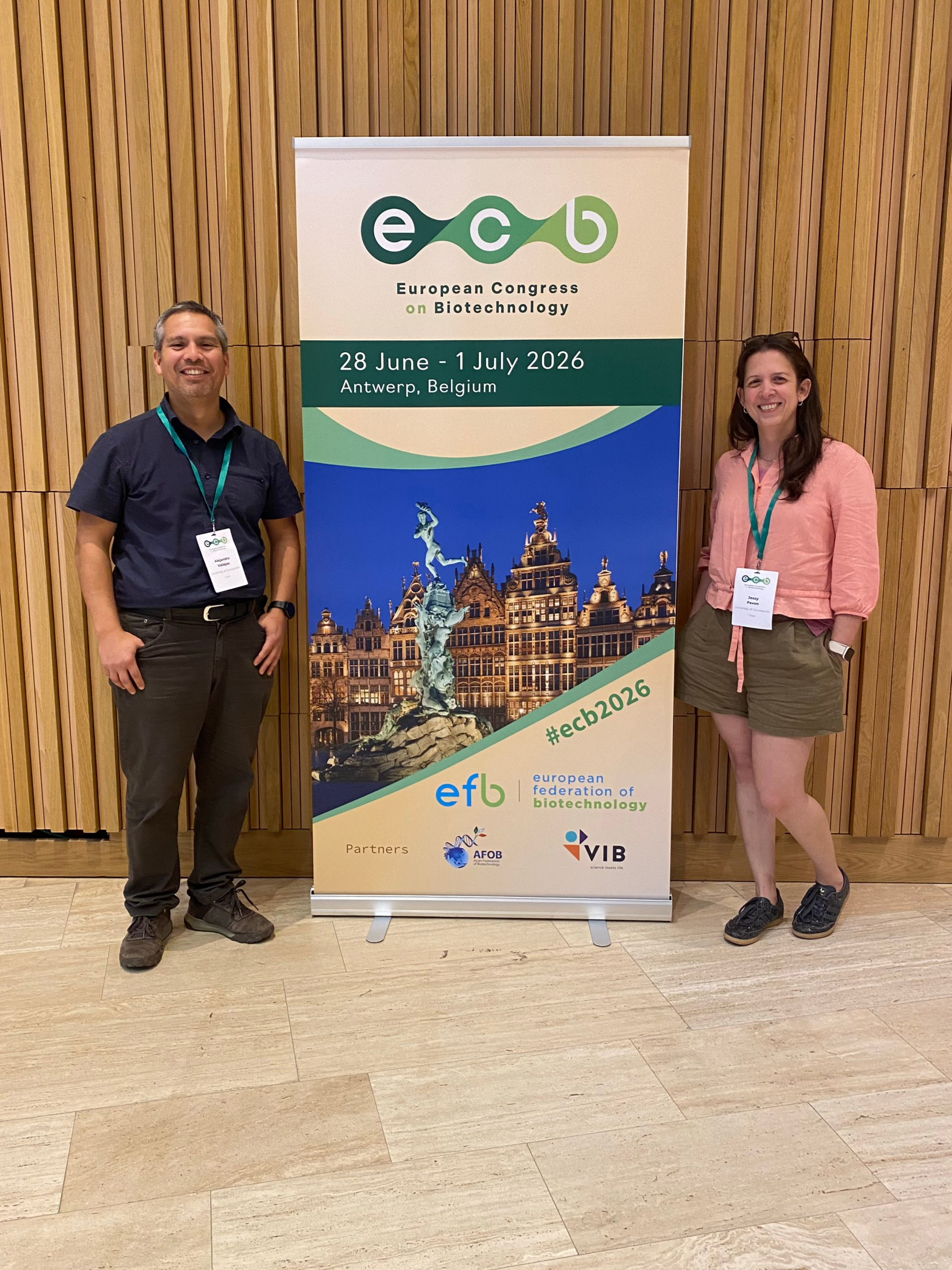Dra. Jessy Pavón Pérez y Dr. Alejandro Vallejos Almirall participan en congreso internacional y actividades de colaboración científica en Europa